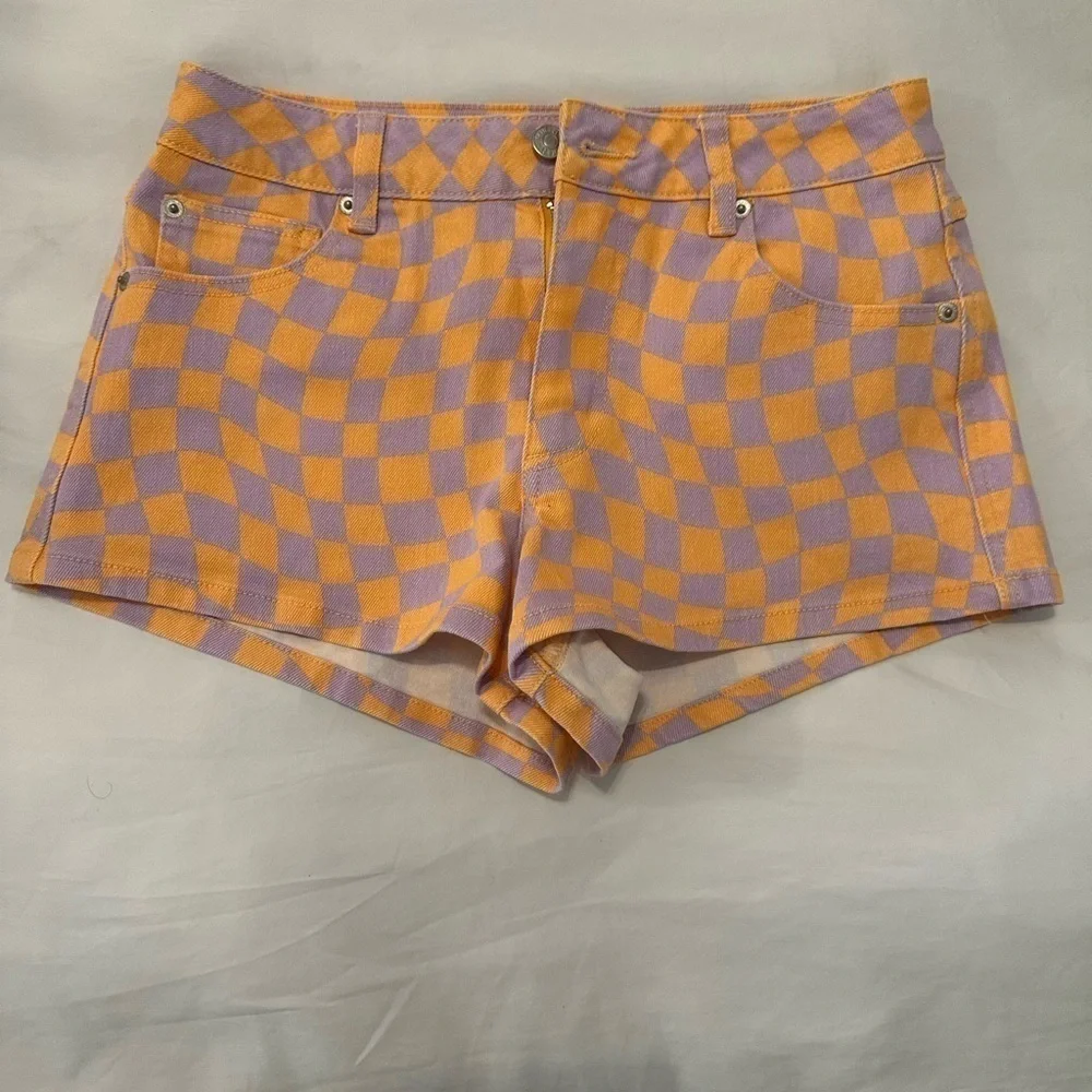 NWOT Forever 21 girl’s retro geometric color checkered denim shorts - size US25 - Picture 1 of 5